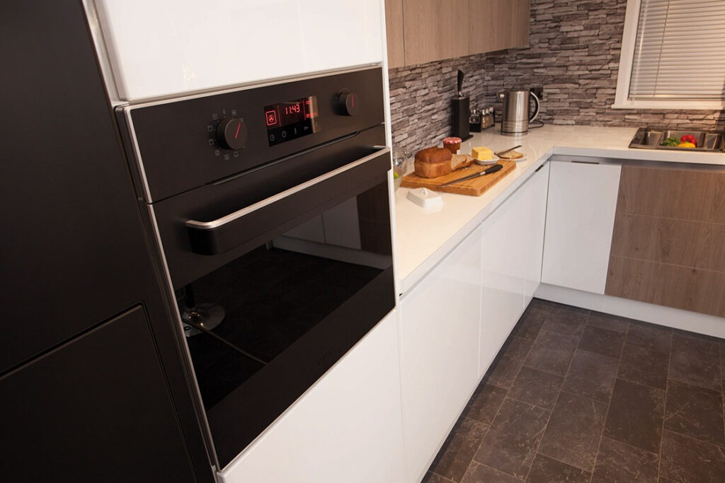designer-oven-landscape-1-cda-appliances